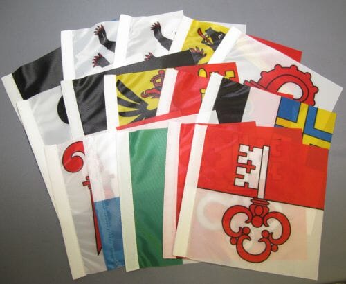 Tisch-Fahnen Deluxe Set mit allen Kantonen | ohne St&auml;nder | 16 x 16 cm | 26 Fahnen - Bild 1