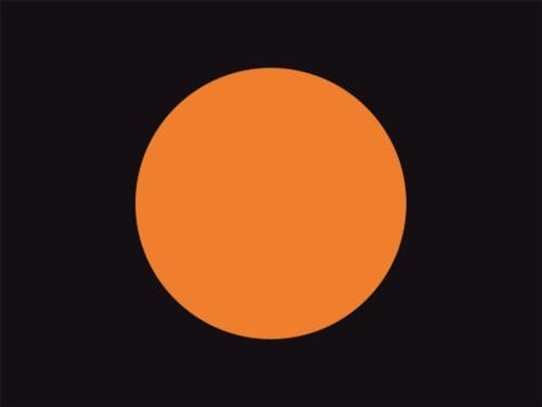 Schwarz mit orangem Punkt Fahne gedruckt | 60 x 90 cm - Bild 1