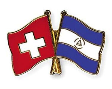 Freundschaftspin Schweiz-Nicaragua | Gr&ouml;sse ca. 22mm - Bild 1