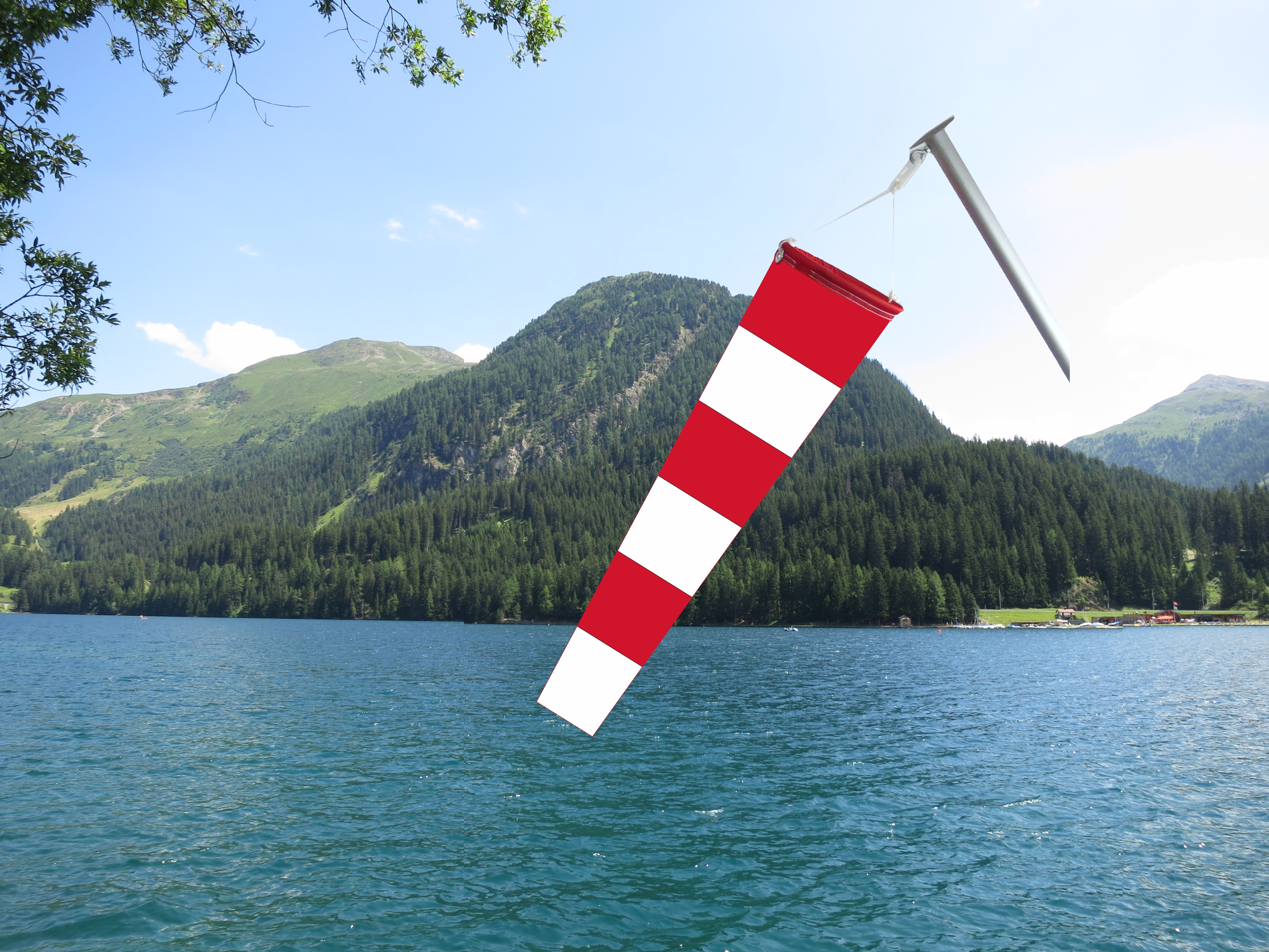 Windsack Aussenbereich &ndash; Rot-Weiss gestreift | ca. &Oslash; 18 / 9 cm x 70 / 85 cm - Bild 1