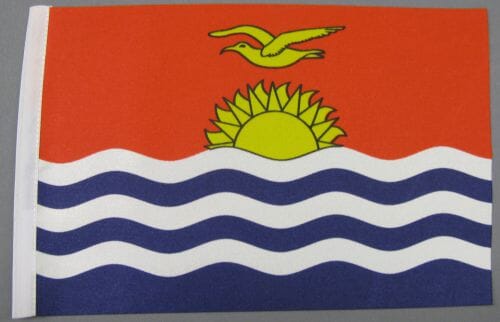 Kiribati Tisch-Fahne DeLuxe ohne St&auml;nder | 15.5 x 24 cm - Bild 2