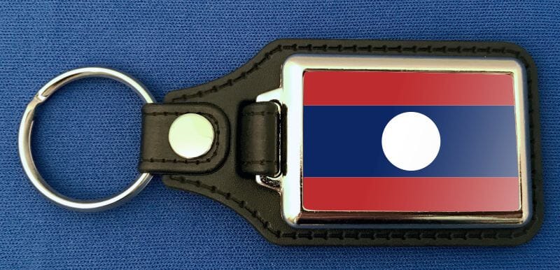 Laos Schl&uuml;sselanh&auml;nger aus Metall und Kunstleder | ca. 95 X 37 mm - Bild 1