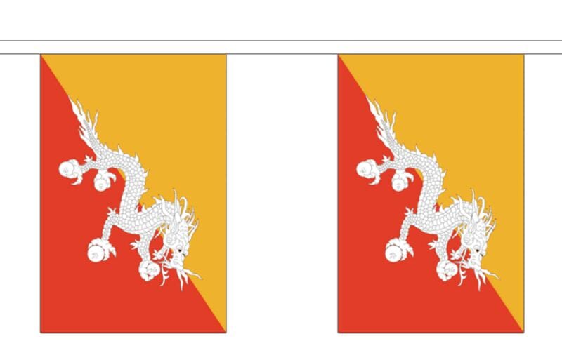 Fahnenkette Bhutan gedruckt aus Stoff | 30 Fahnen 15 x 22.5 cm 9 m lang - Bild 1