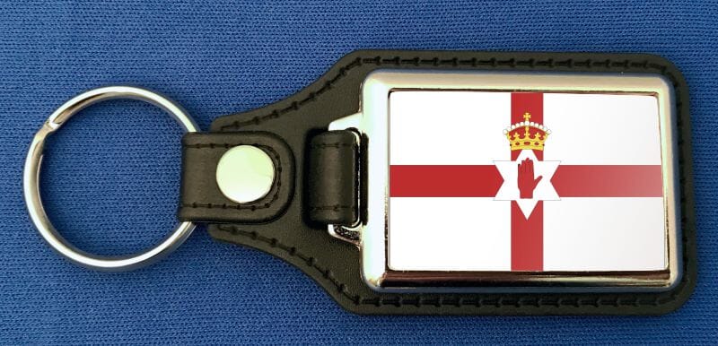Nordirland Schl&uuml;sselanh&auml;nger aus Metall und Kunstleder | ca. 95 X 37 mm - Bild 1