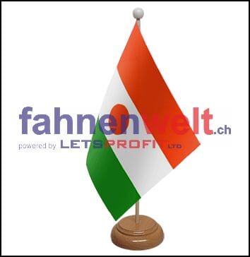 Niger Tisch-Fahne aus Stoff mit Holzsockel | 22.5 x 15 cm - Bild 1