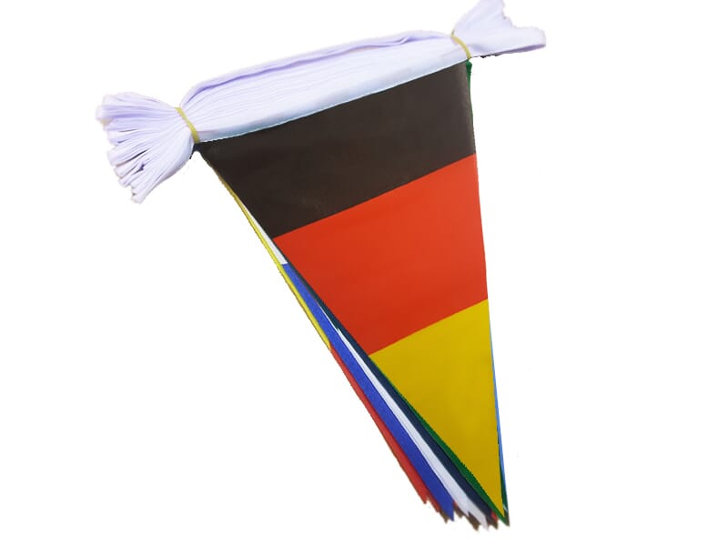 Wimpelkette mit den 24 EURO Teilnehmer 2020/21 gedruckt aus Stoff | 24 Fahnen 20 x 30 - Bild 1