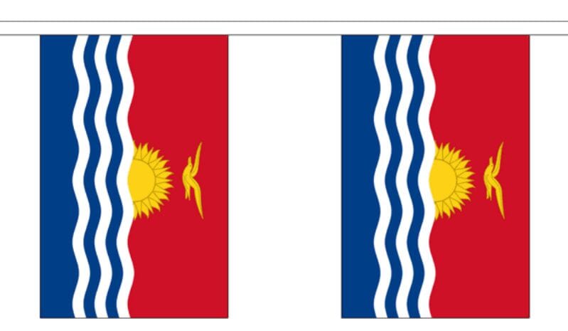 Fahnenkette Kiribati gedruckt aus Stoff | 30 Fahnen 15 x 22.5 cm 9 m lang - Bild 1