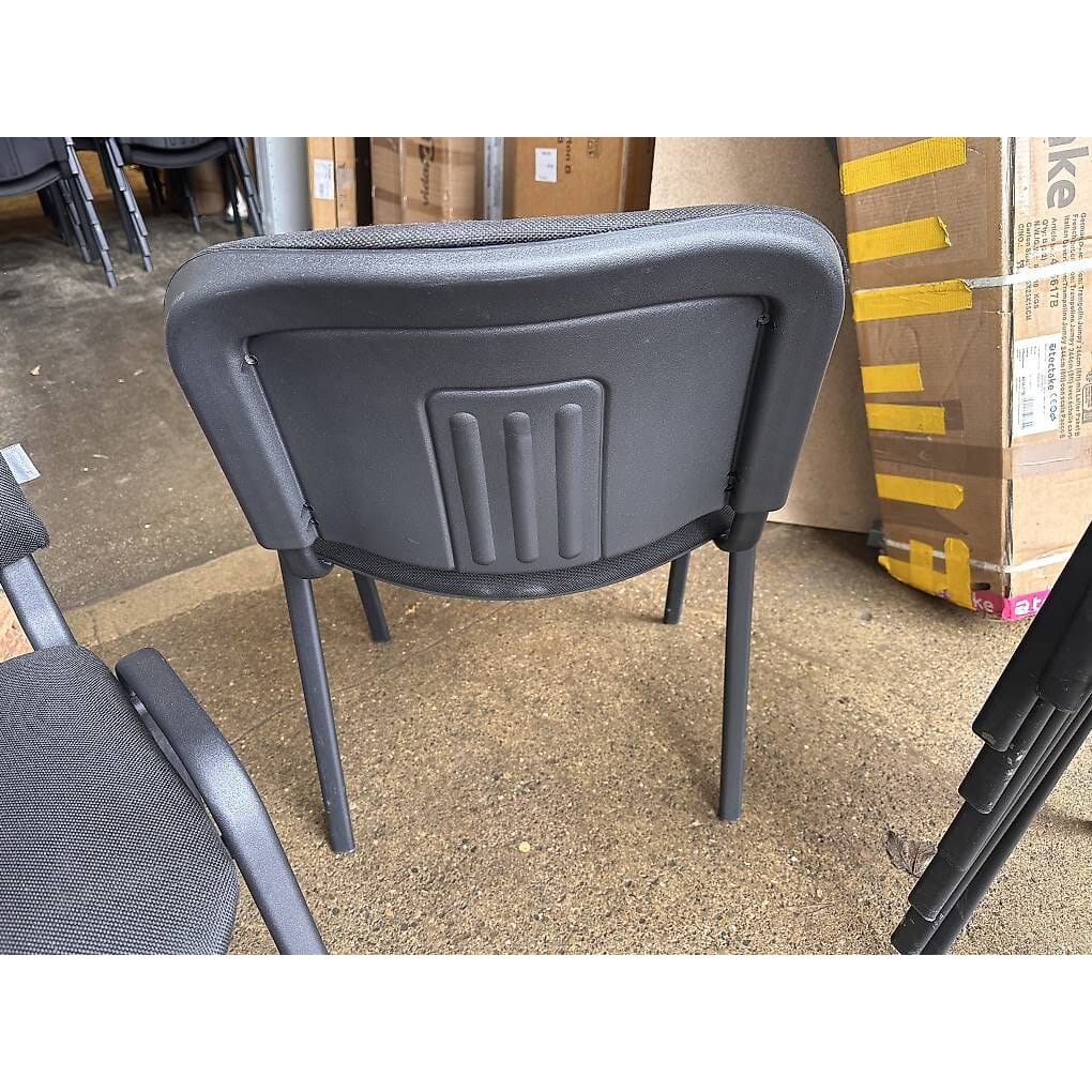 78 Stk schwarze Stapelstühle