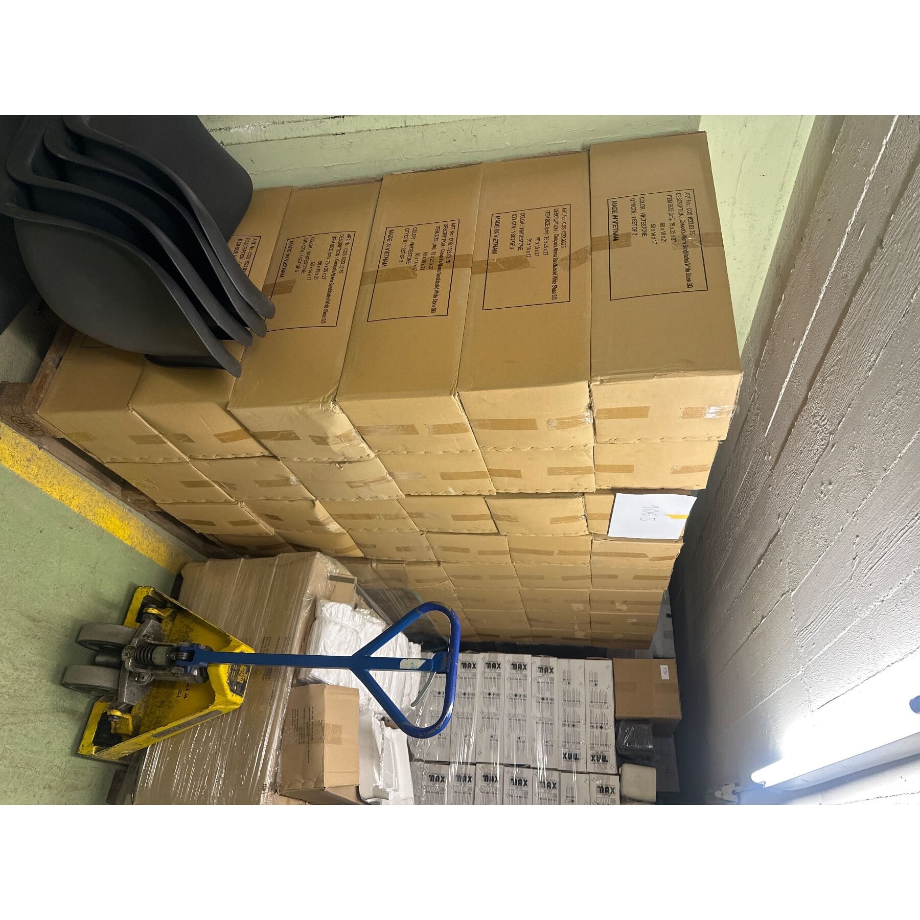 riesen Posten neue Pflanzentöpfe ca 700 tlg auch WIR 100%