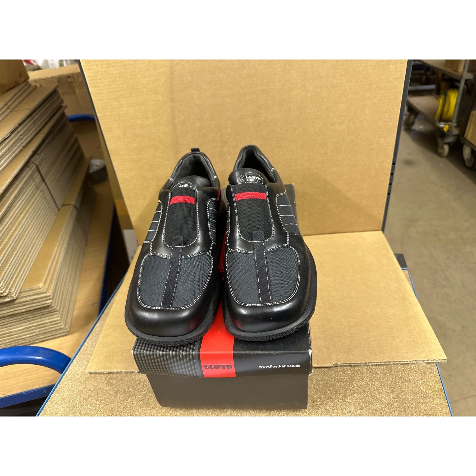 neuer Herrenschuhe Grösse 42 1 Std 1 Min |