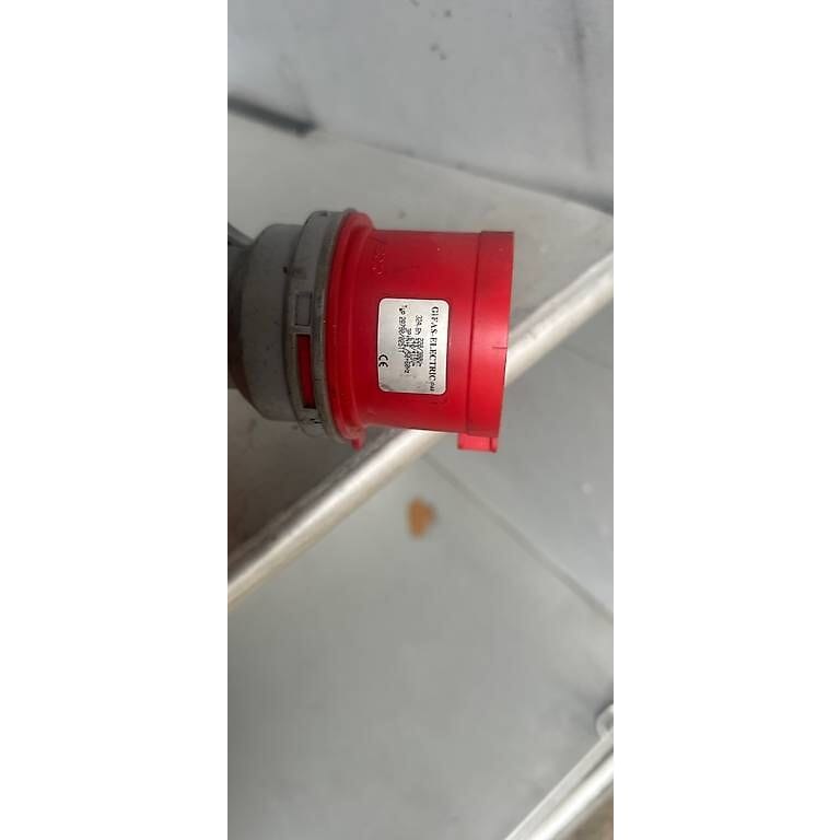 Über 10m PurPur Kabel inkl 5 Poliger Stecker