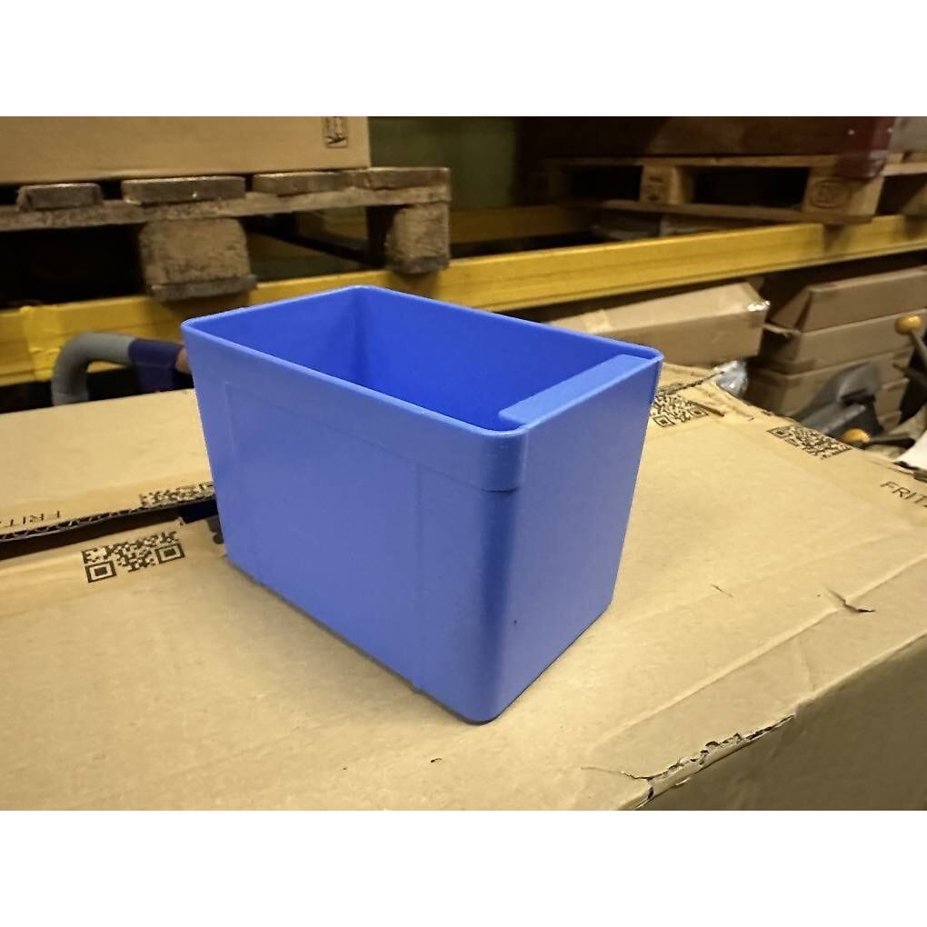 197 Stk neue Einsatzkasten, Kunststoffmulden