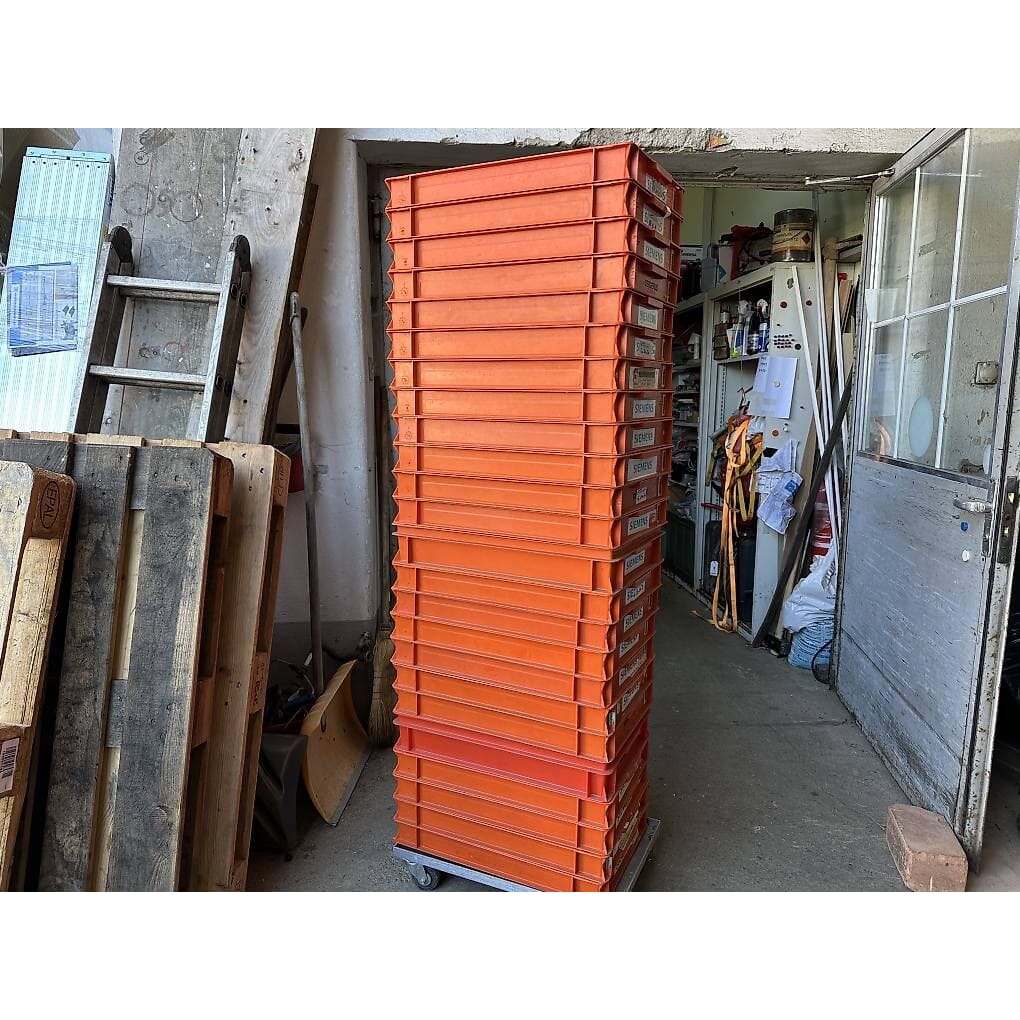 24 Stk orange Rako Kunststoff-Kisten 40x60x6cm