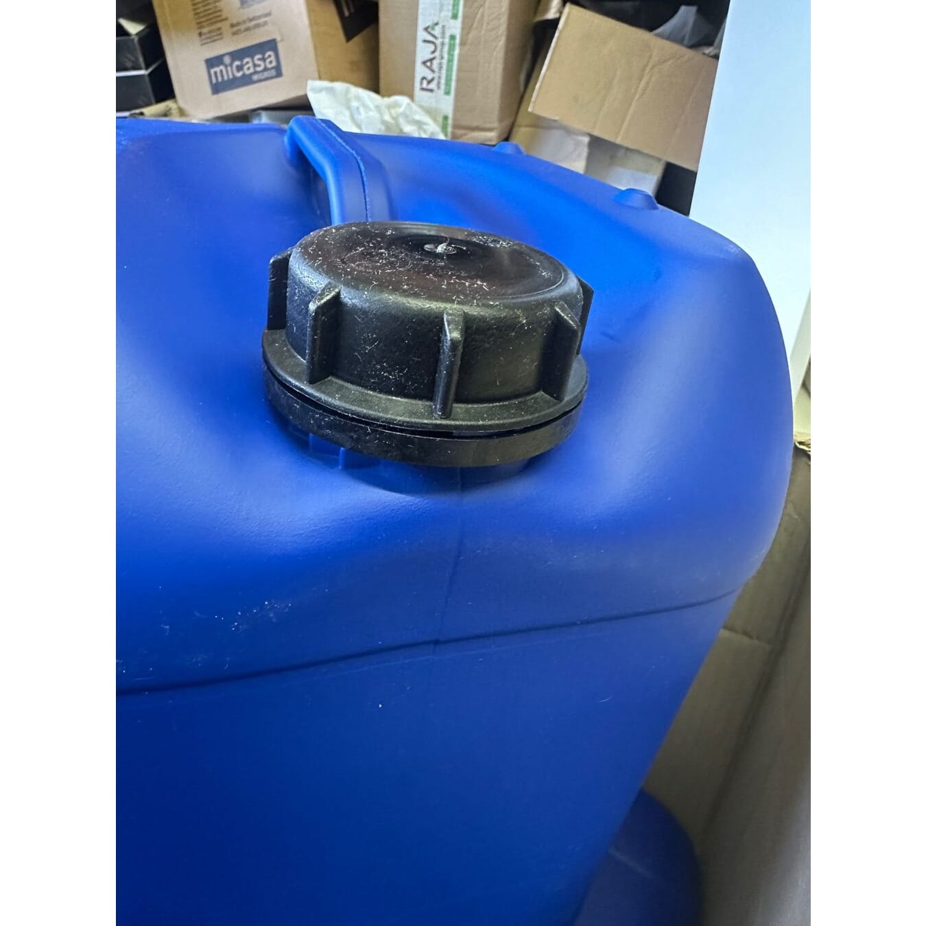 5 neue, blaue 25l Kanister