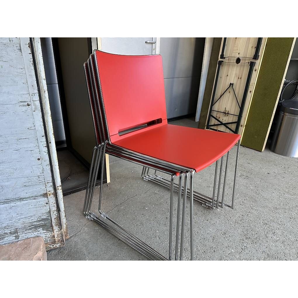 4 Stk. neue LaFilo stapelbare Designer Stühle in rot