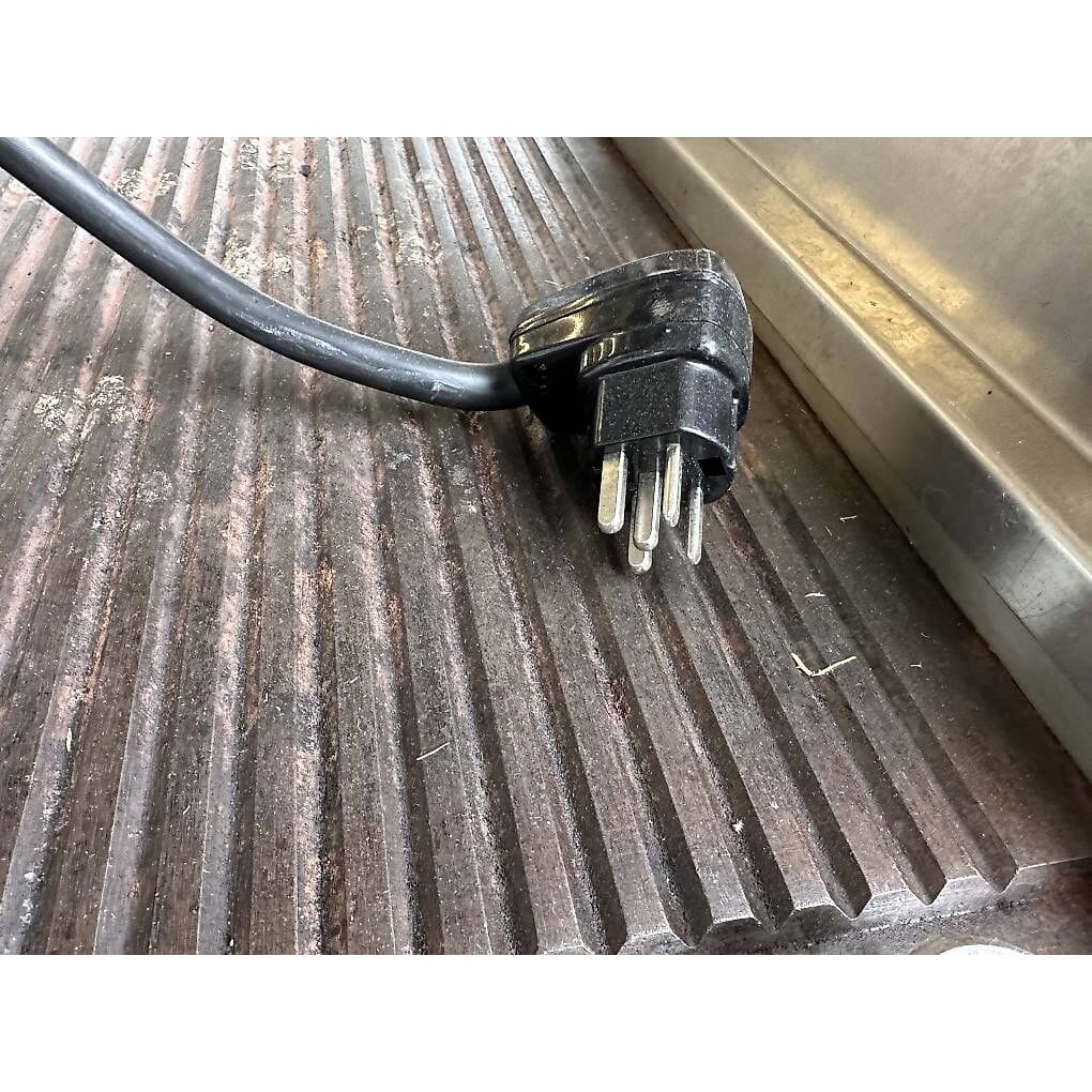 Profi Gastro Bratplatte Tischgrill von Electrolux 380V