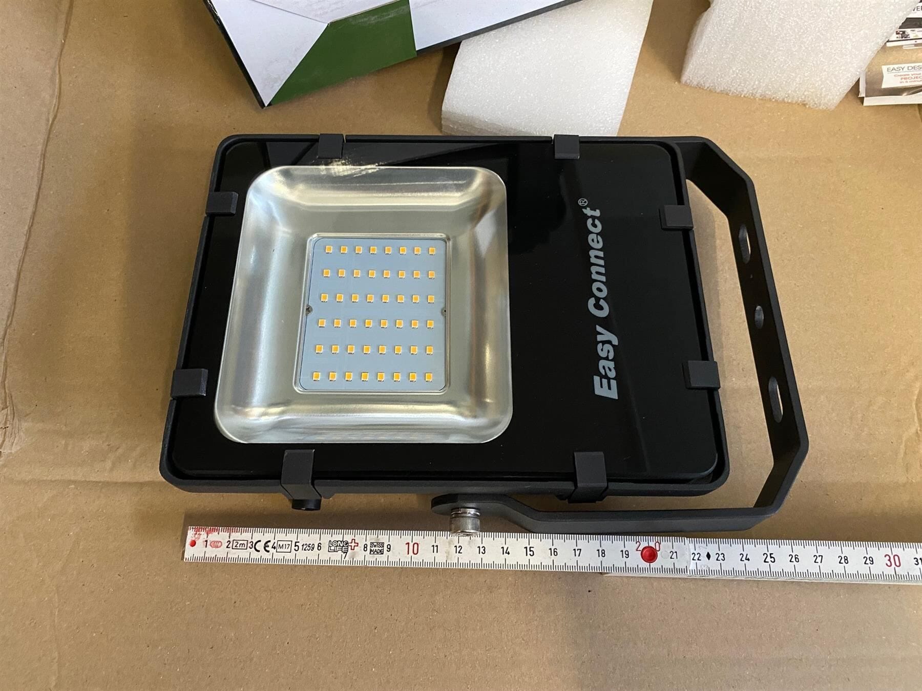 Review LED Powerstrahler Super,24W  für Aussenbereich