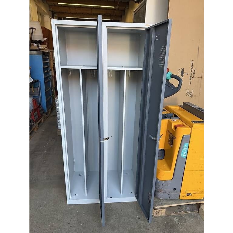 neuer 2er Garderobenschrank von Eurokraft