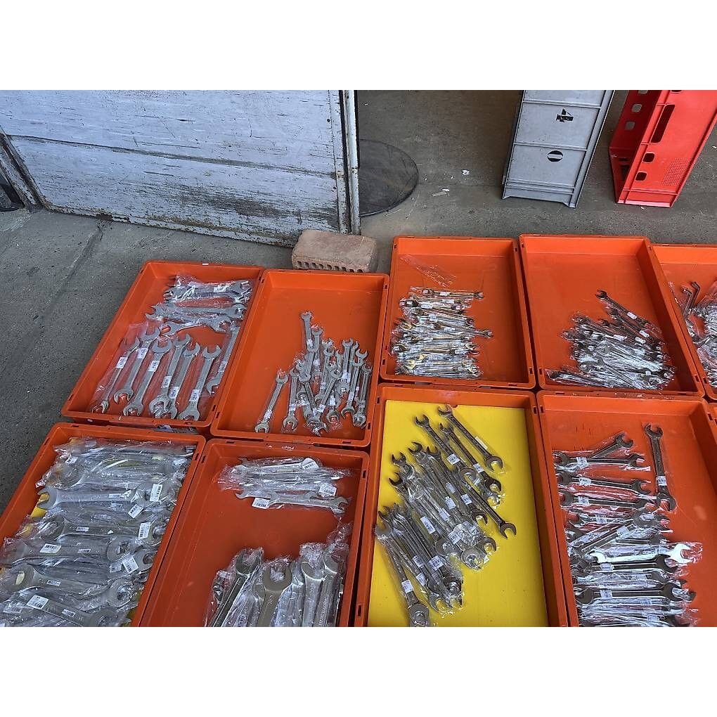 grosser Posten neue Forum Werkzeuge