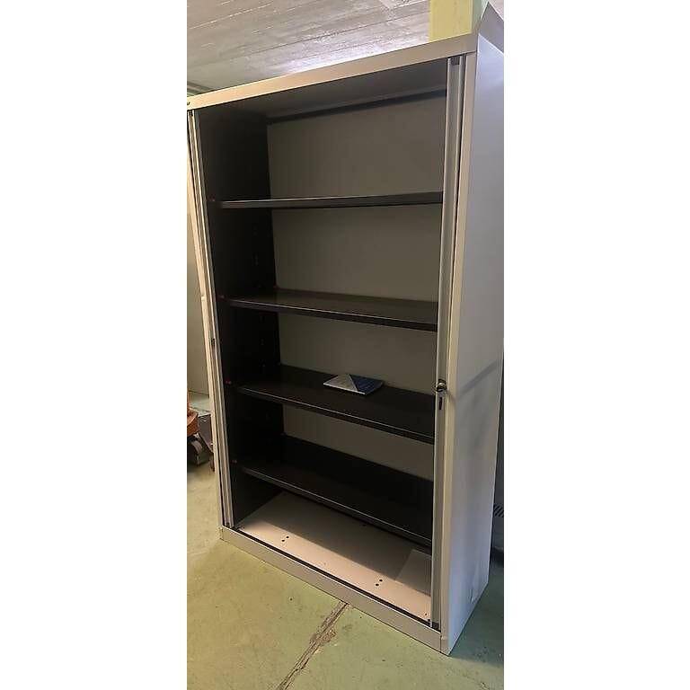 neuer Bisley Rollladenschrank mit Transportschaden