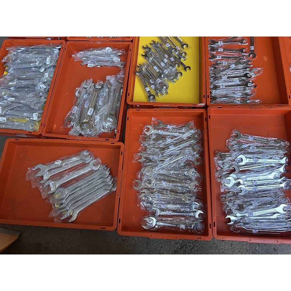 grosser Posten neue Forum Werkzeuge