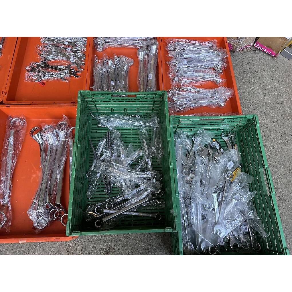 grosser Posten neue Forum Werkzeuge