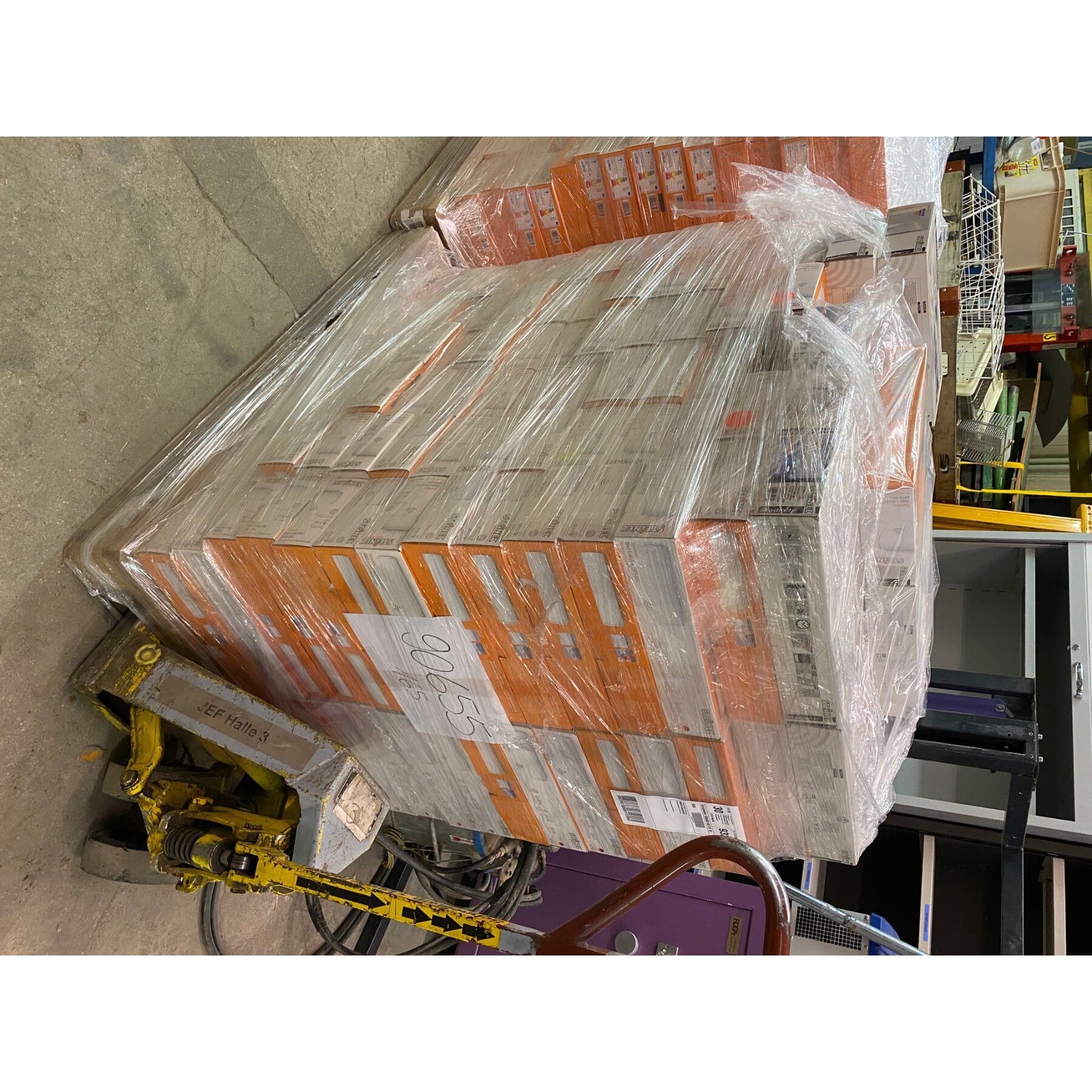 neuer LED Sensor Treppenhausleuchte 50.- statt 139.-