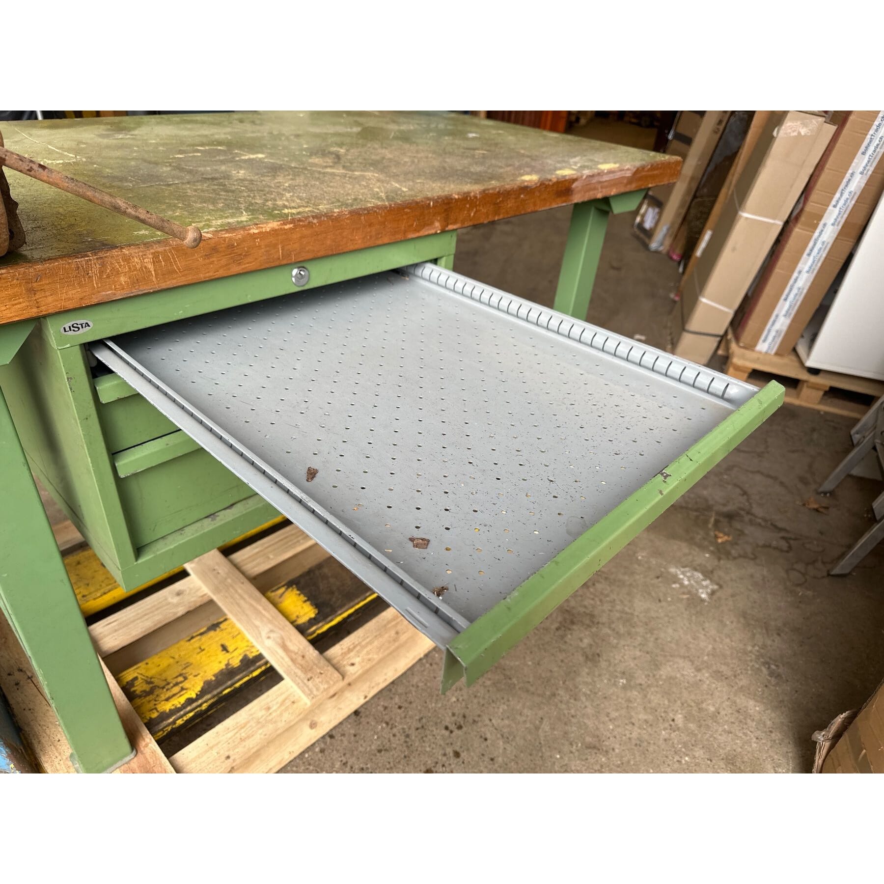 Lista Werkbank mit Schraubstock, Schubladenstock150/80/86cm
