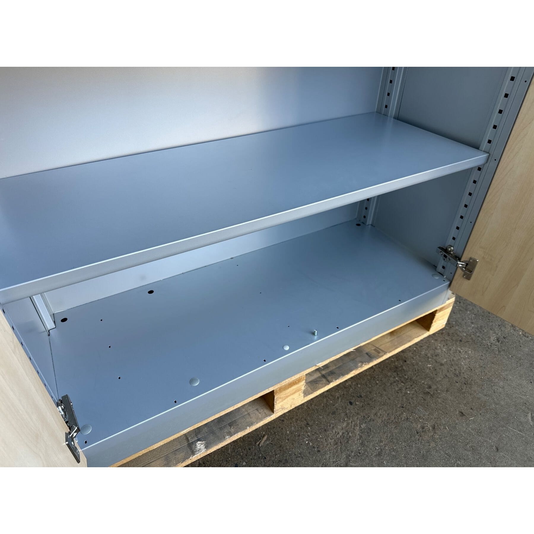 Büroschrank Aktenschrank abschliessbar Ahorn ab Ausstellung