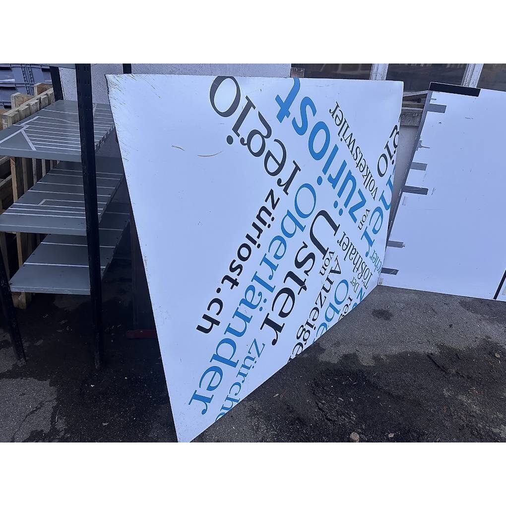 2 grosse Diebond Platten 150x199cm