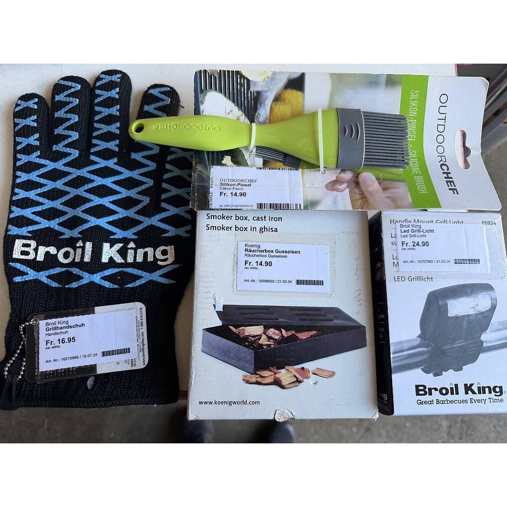 Posten neues Grillzubehör 4 Tlg.