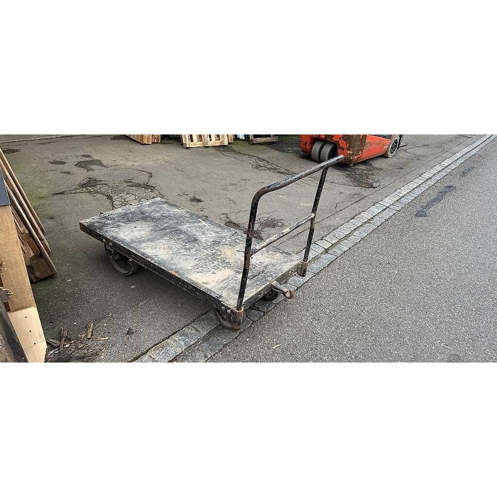 massiver Plattformwagen 140x70cm