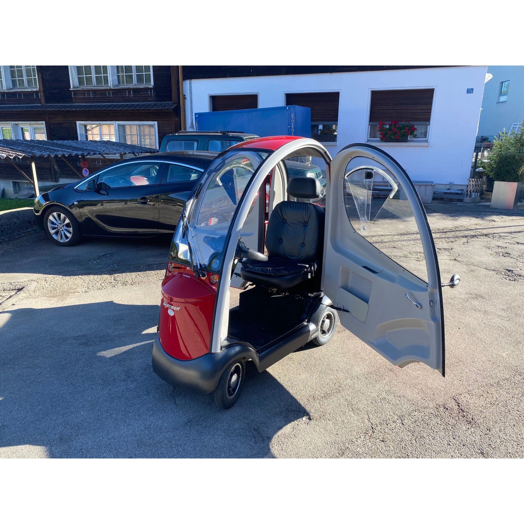 Senioren Elektromobil ShopRaider GC10 statt 15000.- jetzt nur 2500.-
