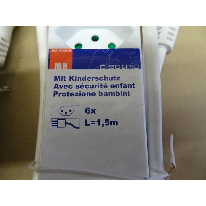 2Stk. 6er Stromsteckleisten 1.5m