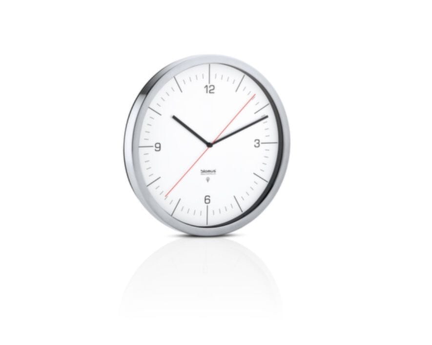 Review Funk-Wanduhr CRONO, mit arabischen Zahlen und Strichen, Ø 30cm