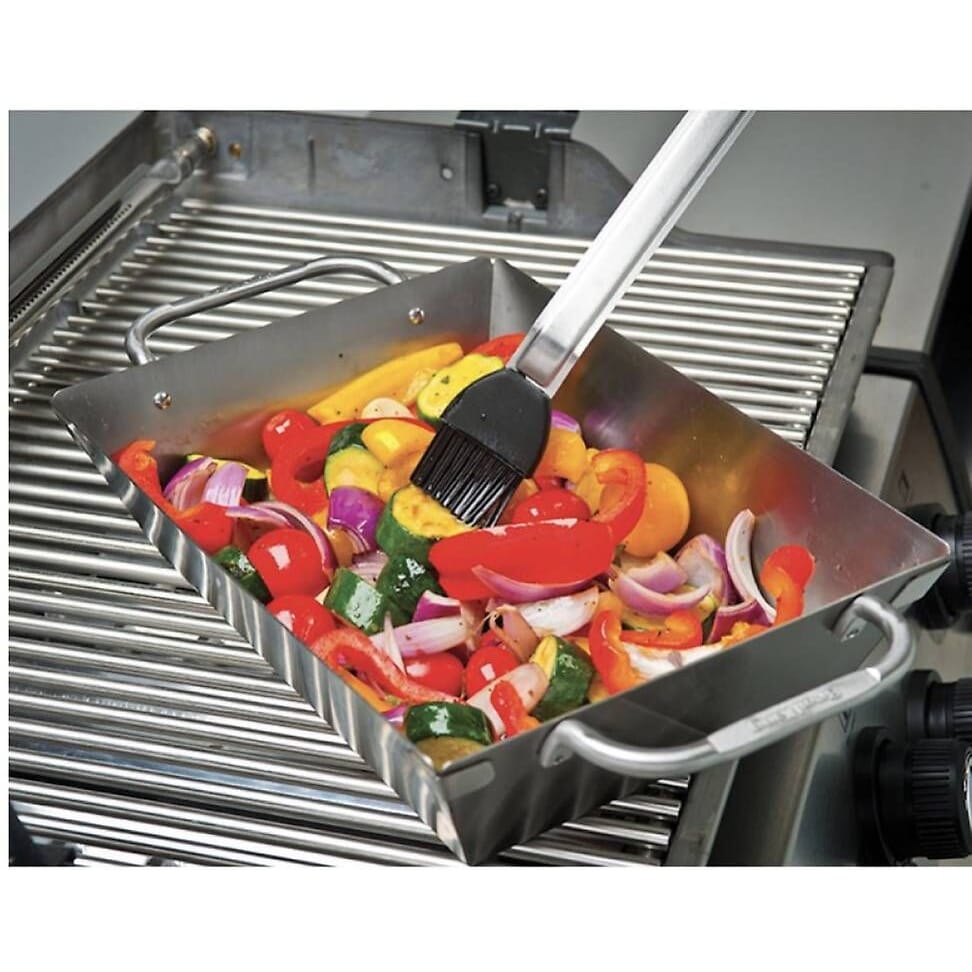 neuer Broil King Grill Wok aus Edelsahl