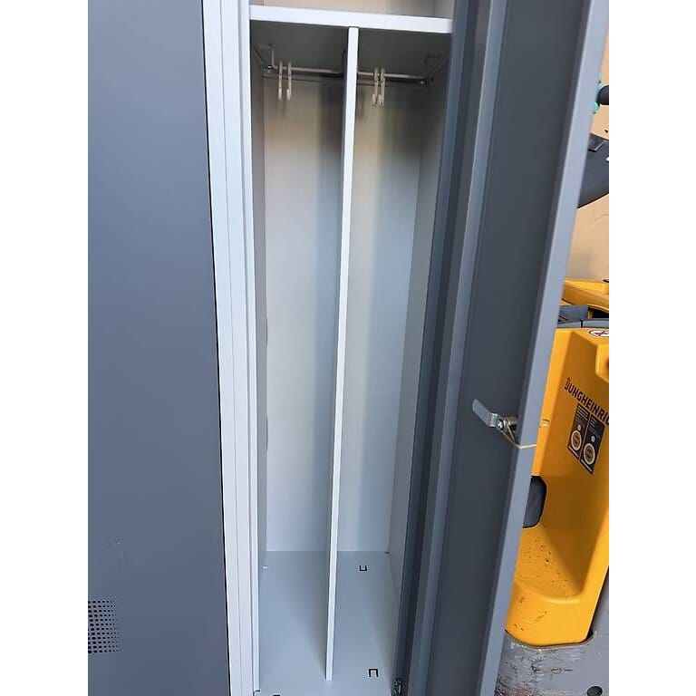 neuer 2er Garderobenschrank von Eurokraft