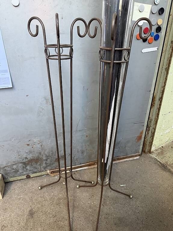 Review 2 Stk. coole Dekoständer, 1x mit Glas, H: 94cm