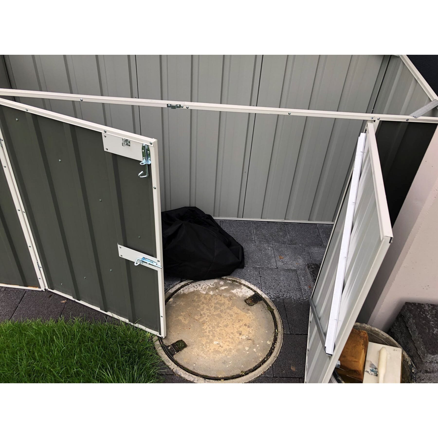 neue Garage für Fahrräder / Mülltonnen statt 850.-