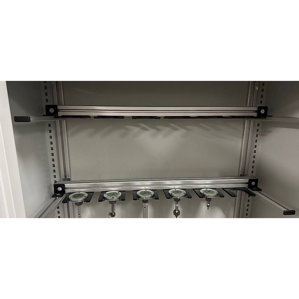 Metallschrank inkl Schlüssel B95xt40xh195cm