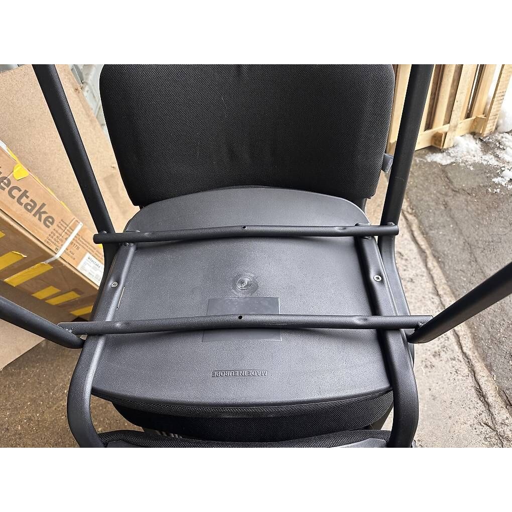 78 Stk schwarze Stapelstühle