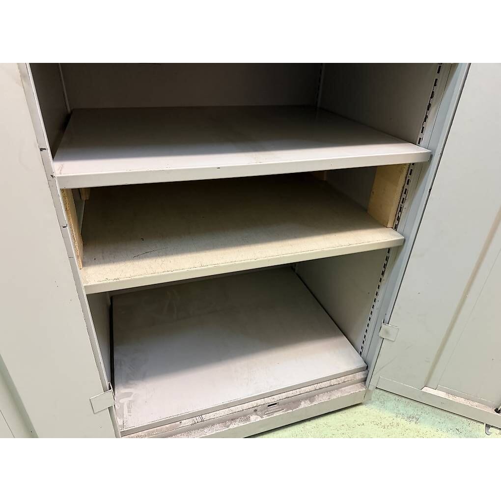 Tiefer Lista Metallschrank 80x65xH184cm